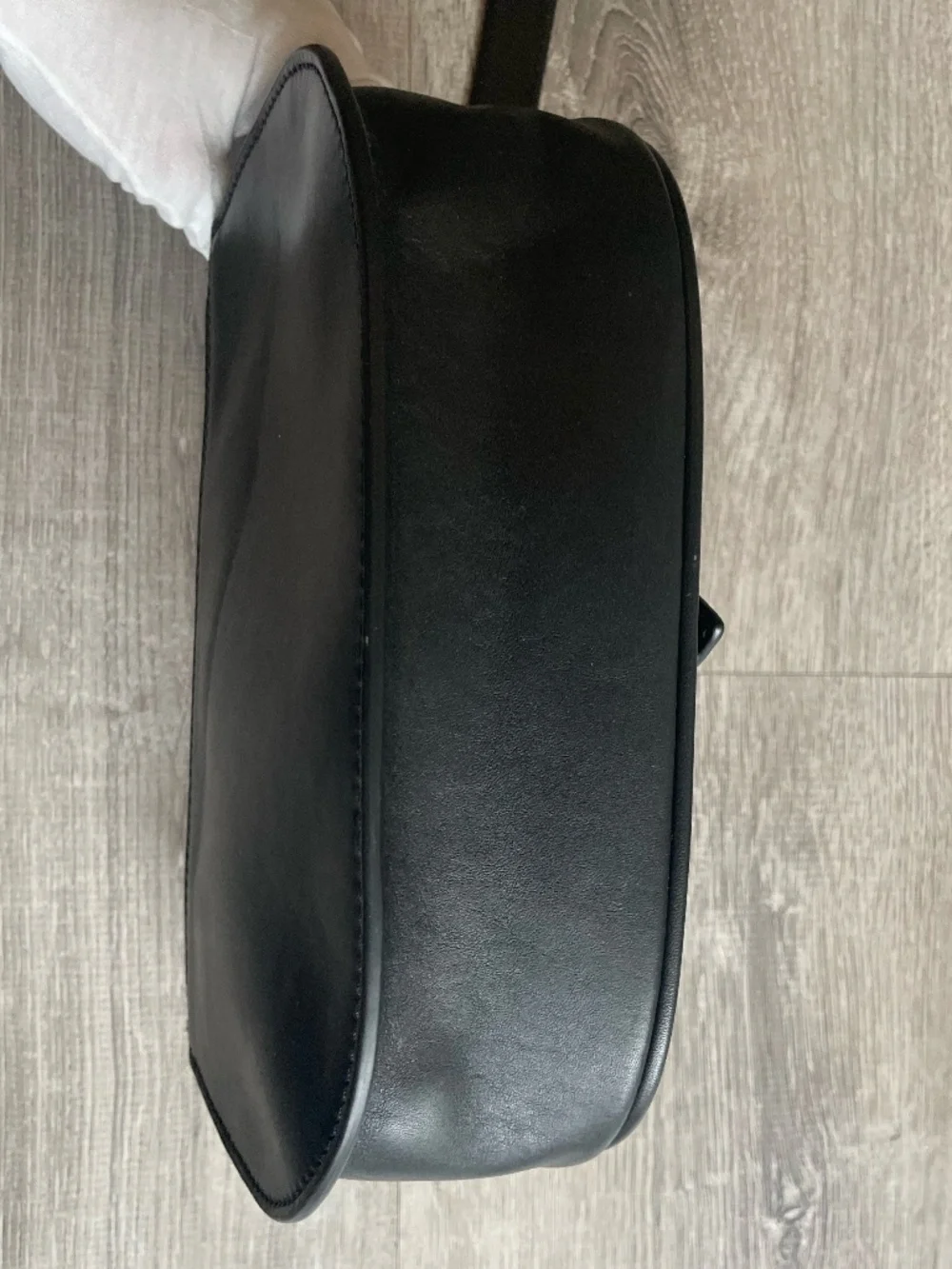 Banana Republic Black Leather Saddle Crossbody Bag Brass Buckle Flap